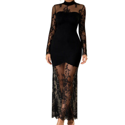 Vestido longo manga longa com detalhe em renda para mulher